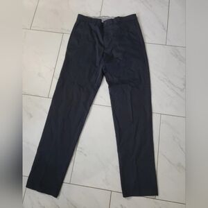 Iron free premium khaki pantsSize 32×34